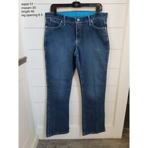 Wrangler Q-Baby WCV20MS Women's 11/12x32 Bootcut Med Wash Jeans No Gap Waistband